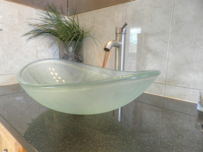 baderomsvaske i glass