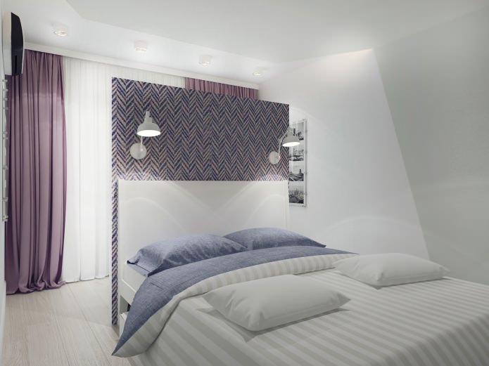 интериор на спалнята с лилави завеси