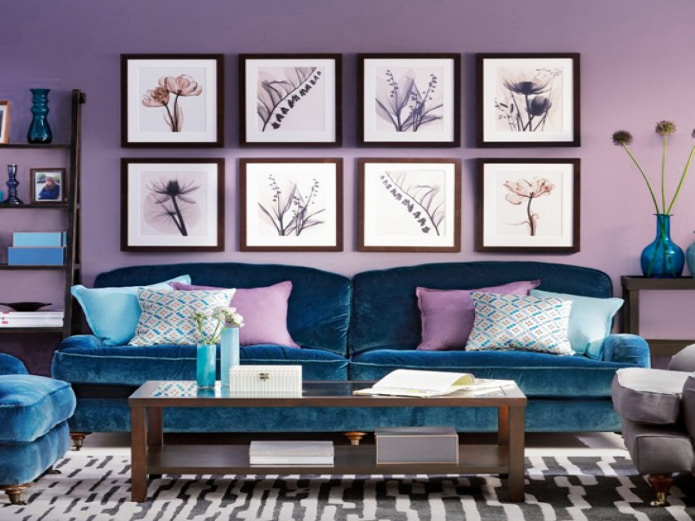 Lavendelblaues Wohnzimmer