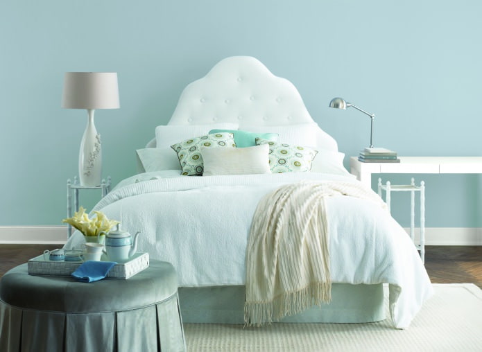 pastelni tirkizni dizajn spavaće sobe