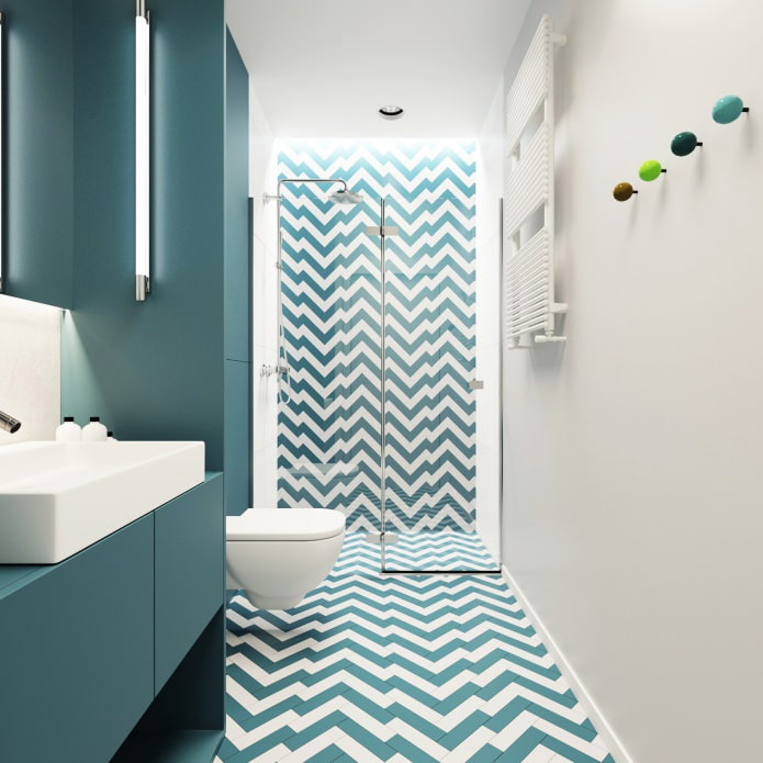 design av badrummet i vita och turkosa färger