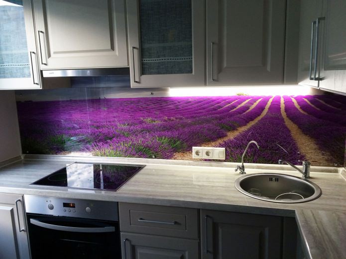 apron dapur dengan lavender