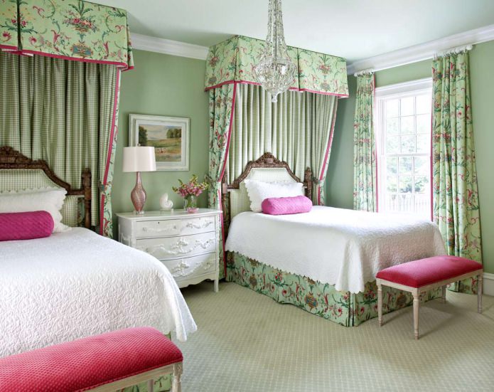 Sypialnia dziecięca w kolorze różowo-zielonym