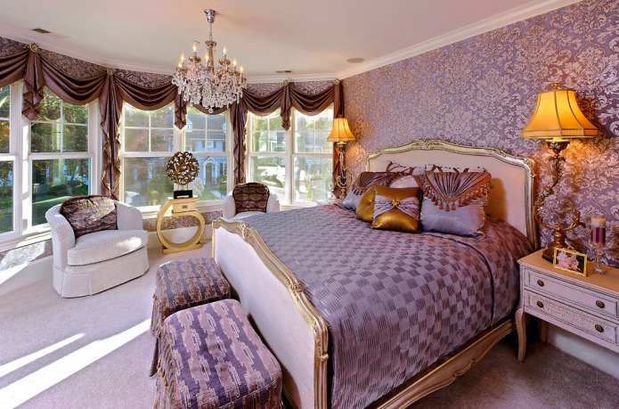 klasisks stils guļamistabā
