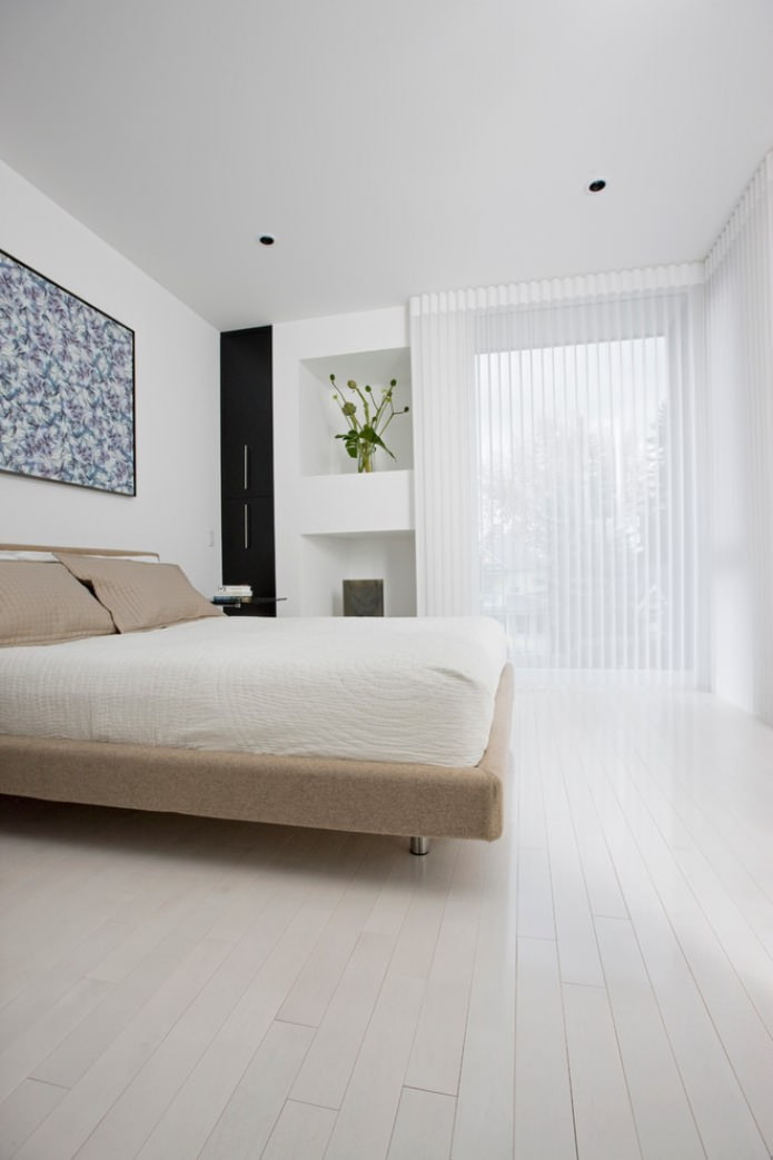 White parquet in the bedroom