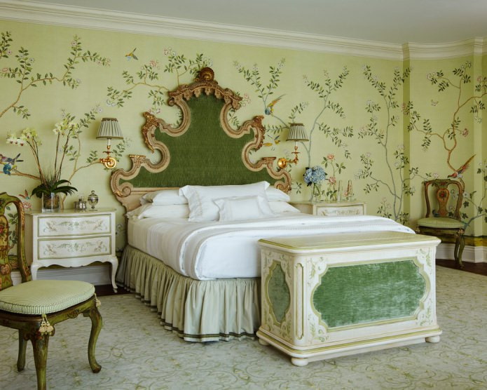 žali gėlių tapetai miegamajame