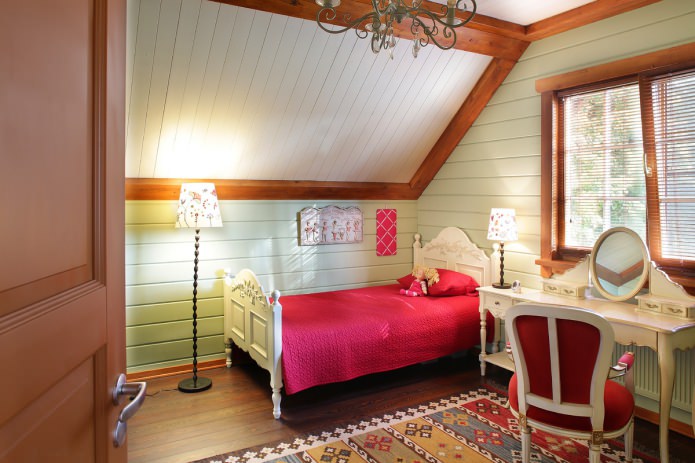 Спалня за момичета тавански стил в американски стил