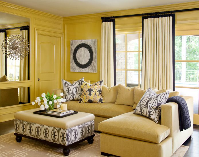 obývací pokoj ve žlutých tónech