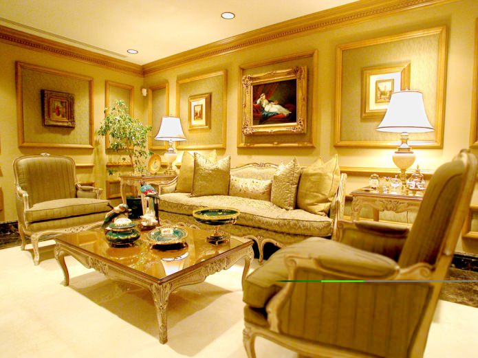 Klassisk stil i den gule stue