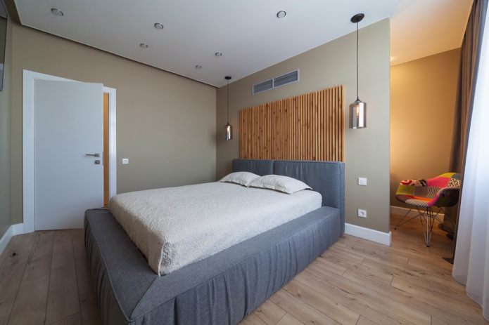 harmaa ja beige nykyaikainen makuuhuone