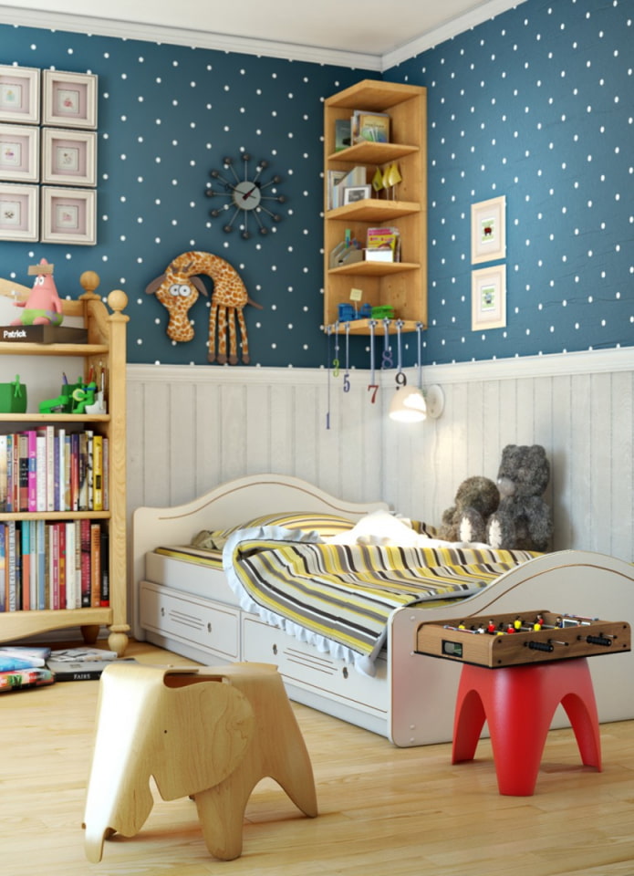 polka dot wallpaper in the interior of the nursery