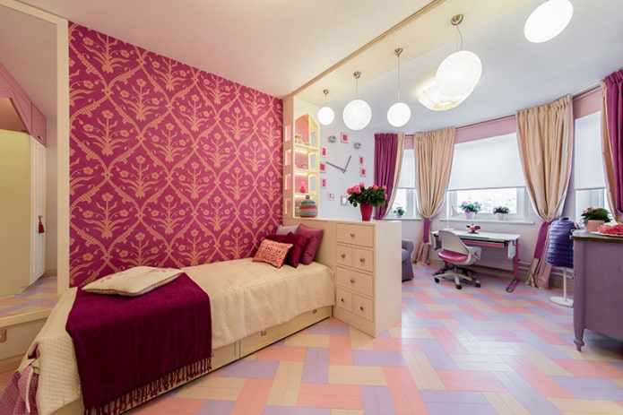 rozā bērnu istaba