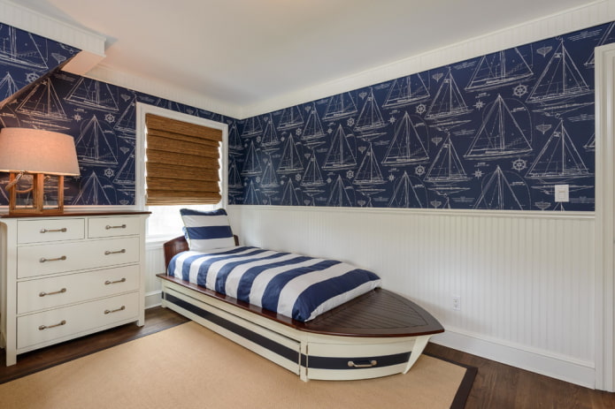 wallpaper with a nautical print