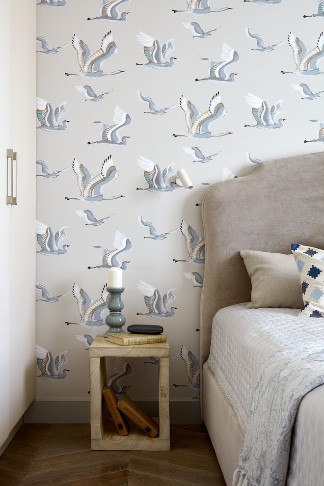paper wallpaper with birds in the interior