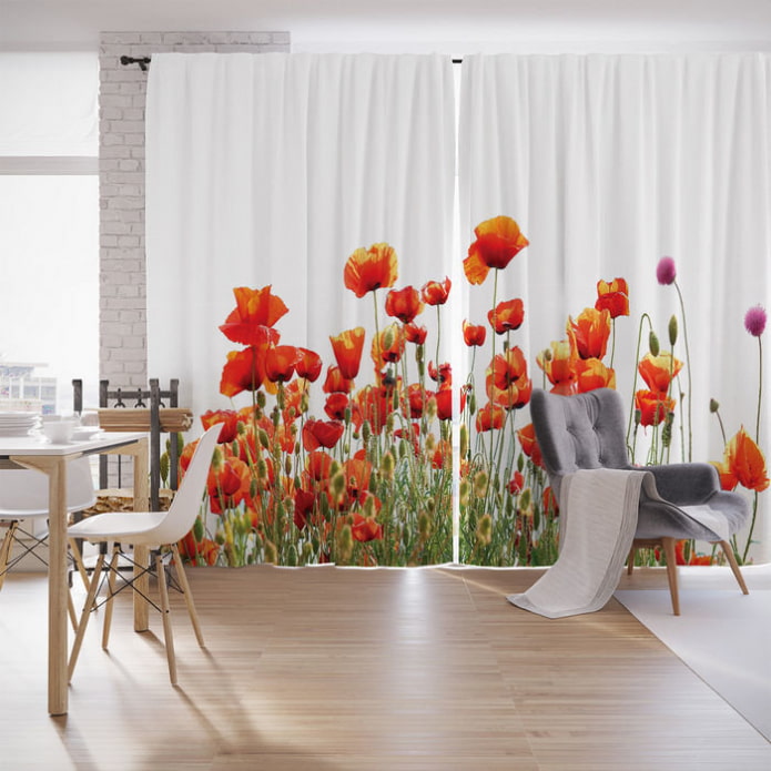 curtains with poppies in the interior