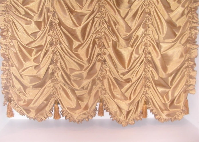 rideaux marquise en tissu satin
