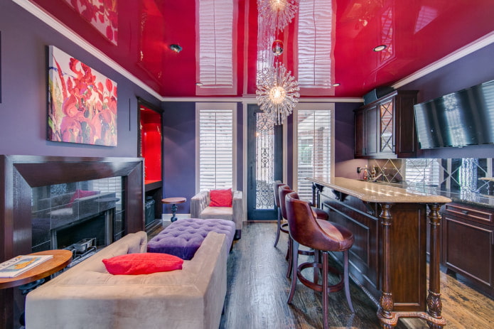 plain purple walls with red shiny ceiling