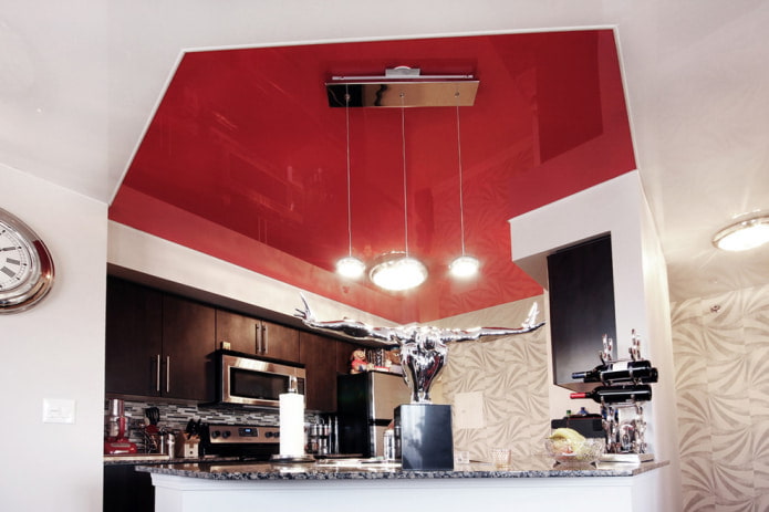 plafond pentagone personnalisé dans la cuisine