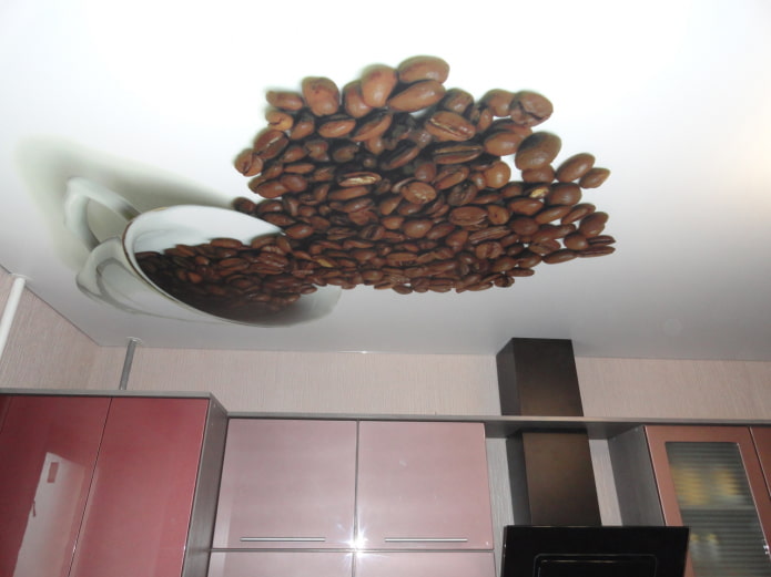 kávový strop v kuchyni