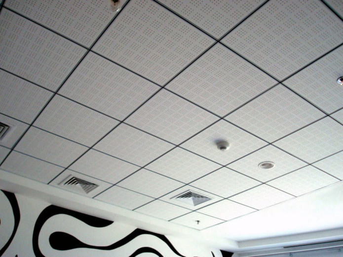 modulárna konštrukcia zaveseného stropu