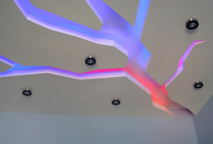 figured ceiling design with backlight