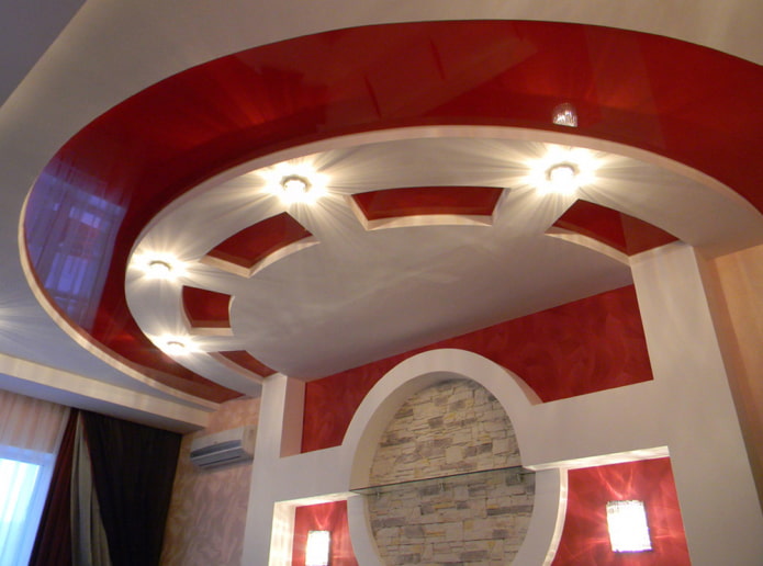 design de plafon în formă semicirculară