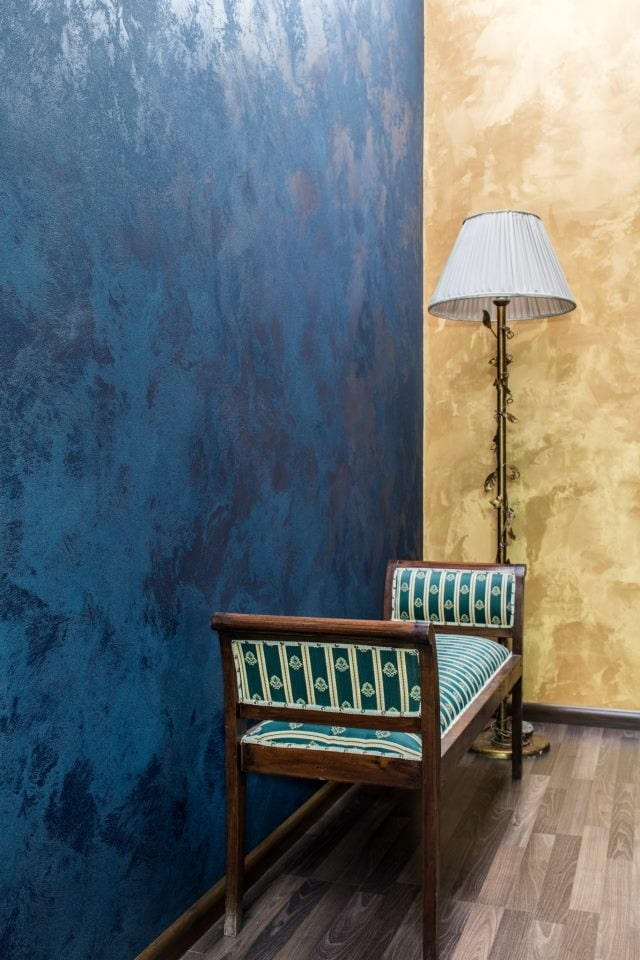 stuc décoratif vénitien bleu