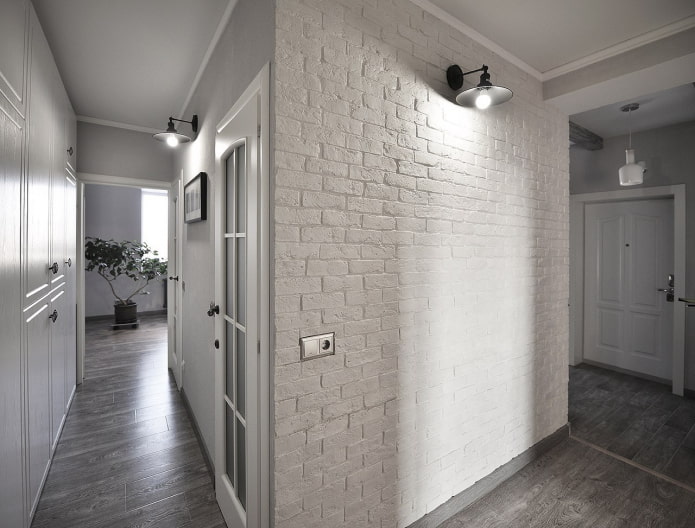 brick stucco in the hallway interior
