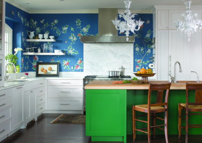 modré steny v interiéri kuchyne