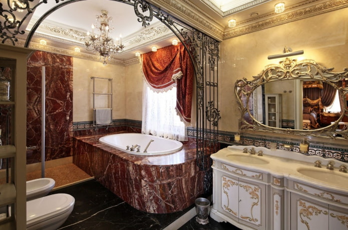 Barokowe lustro łazienkowe