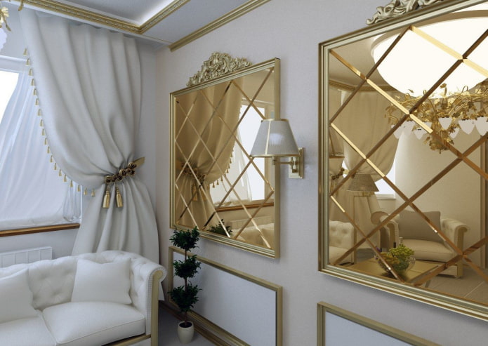 miroirs à facettes dans un cadre baguette à l'intérieur