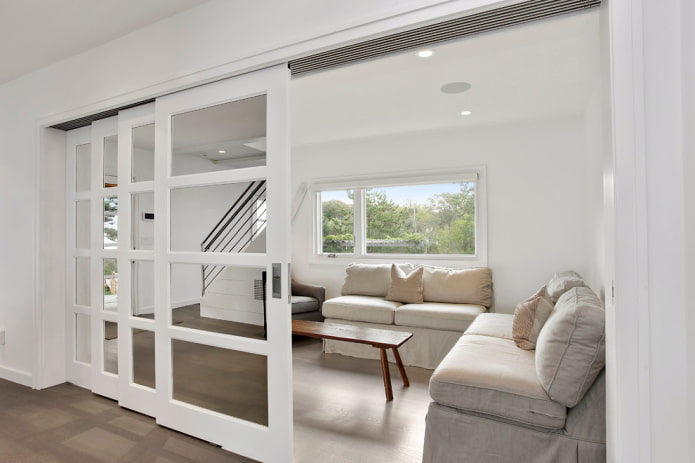 sliding sheets with a mirror in the interior