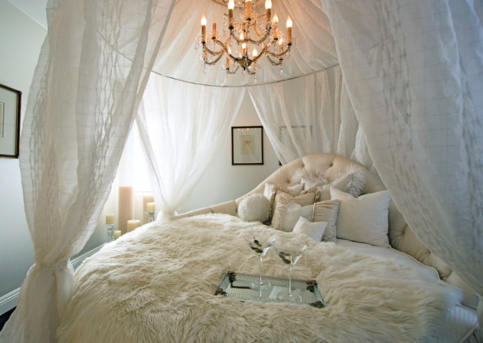 Luksusowe okrągłe łóżko