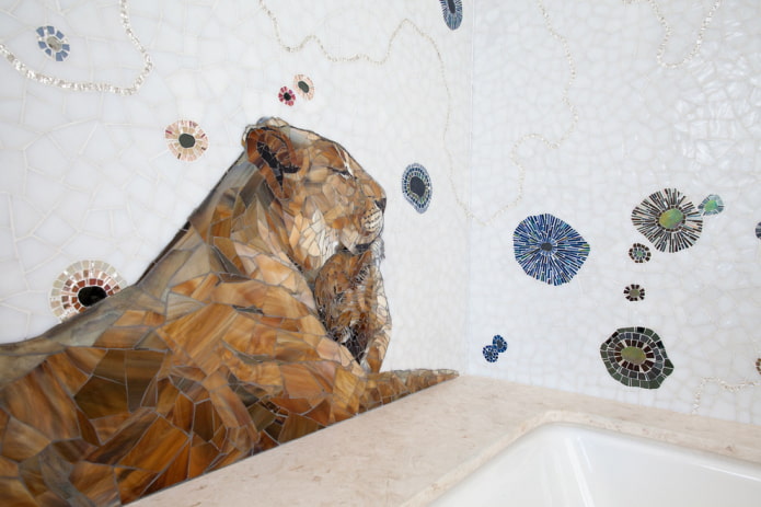 mozaikové obrázky zvierat v interiéri