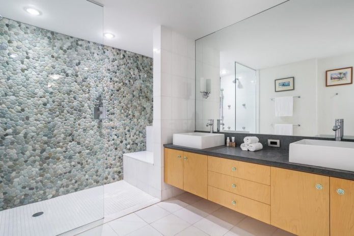 large pebbles in the shower in the interior