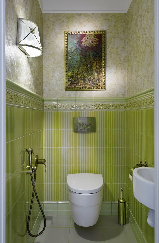 Lime tile and wallpaper