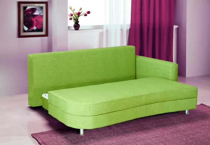 canapea eurobook verde în interior