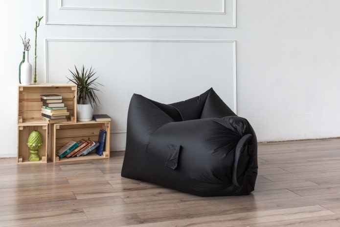 pouf inflable a l’interior