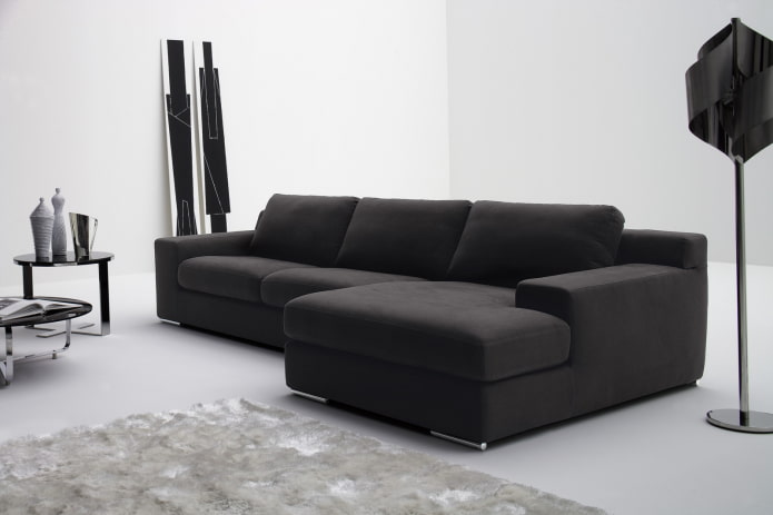 canapea minimalistă cu otoman