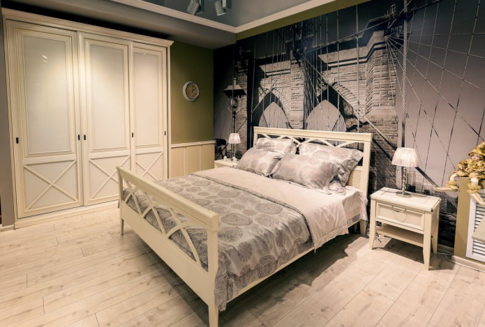 garderobe i det indre af soveværelset i stil med provence