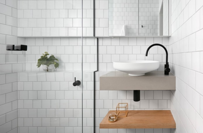 santechnika vonios kambario interjere skandinaviško stiliaus