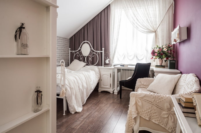 Provence Style Teen Girl Bedroom