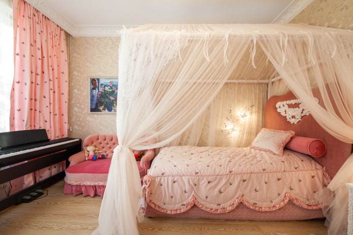 tekstil di pedalaman bilik tidur untuk seorang gadis remaja