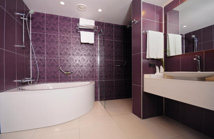 tmavě fialová koupel