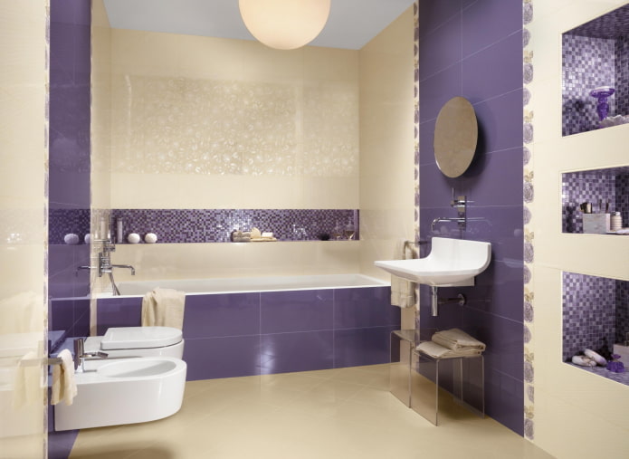 fioletowo-beżowa łazienka
