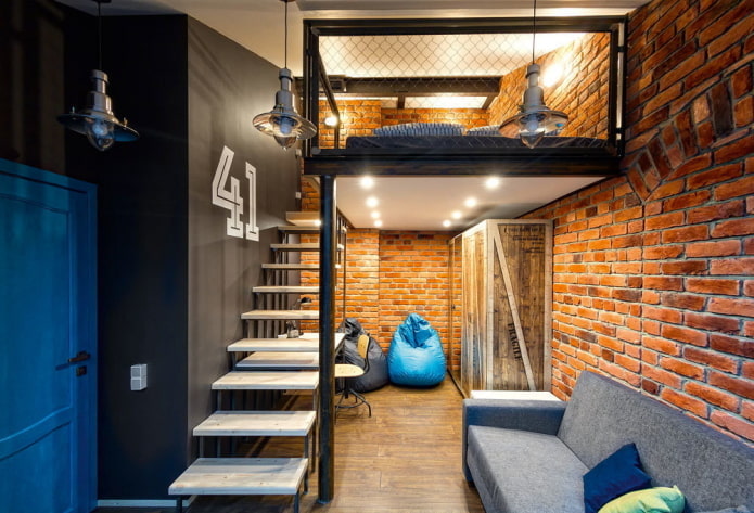 Intérieur d'un appartement superposé de style loft