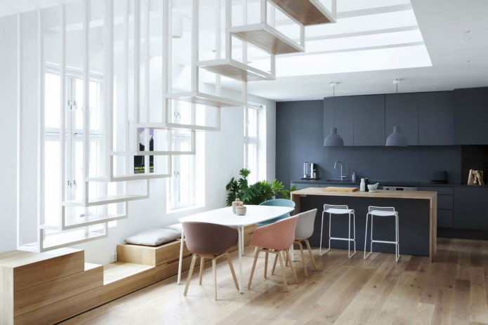 interior de apartament cu două etaje în stil minimalism