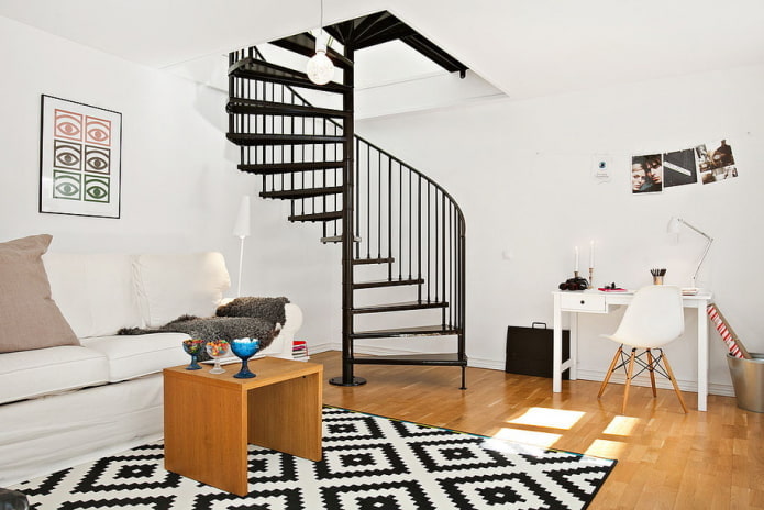 Intérieur d'un appartement superposé de style scandinave