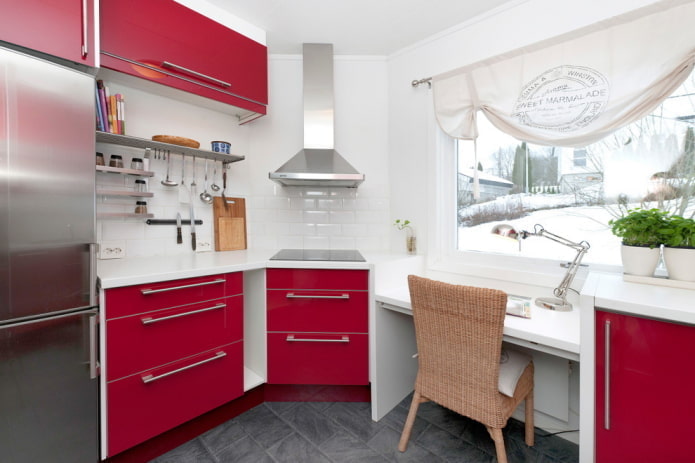Bright kitchen with a shared worktop