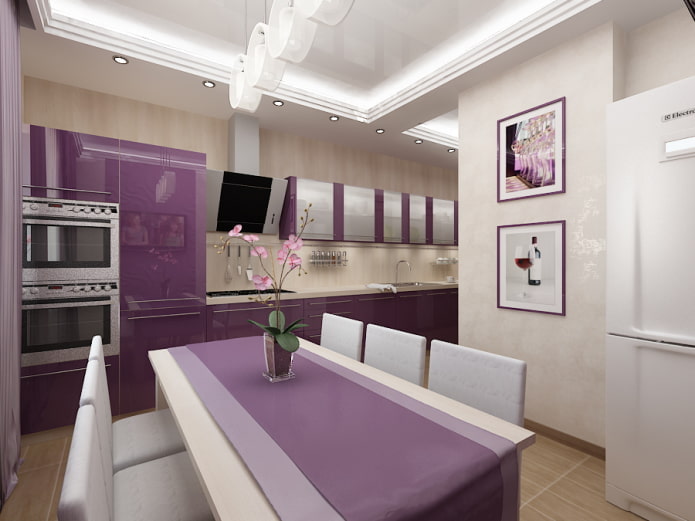 purpurinis virtuvės interjeras